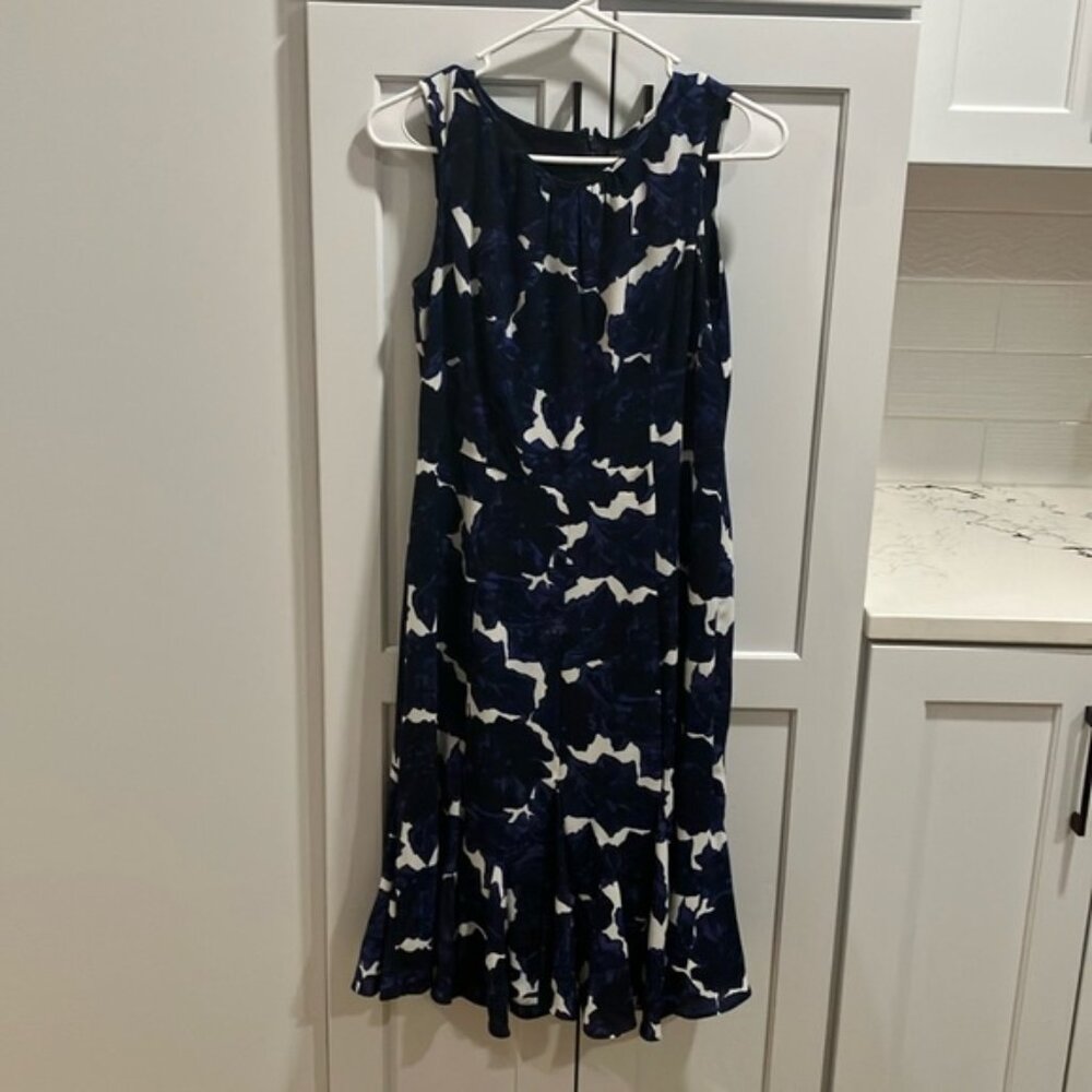 Talbots Petite Women’s Blue White Floral Polyester Sleeveless Midi Dress